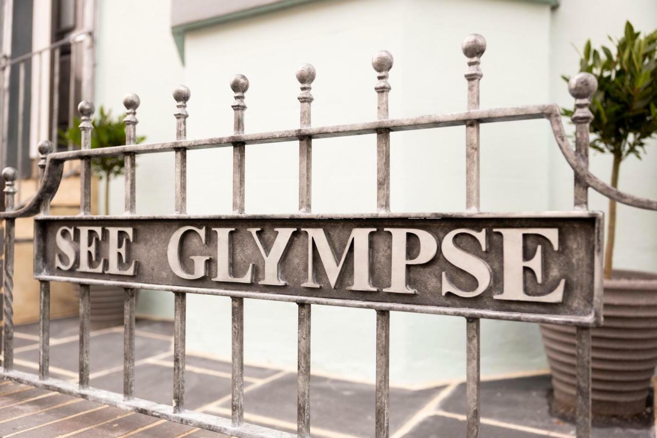 See Glympse Whitby Buitenkant foto